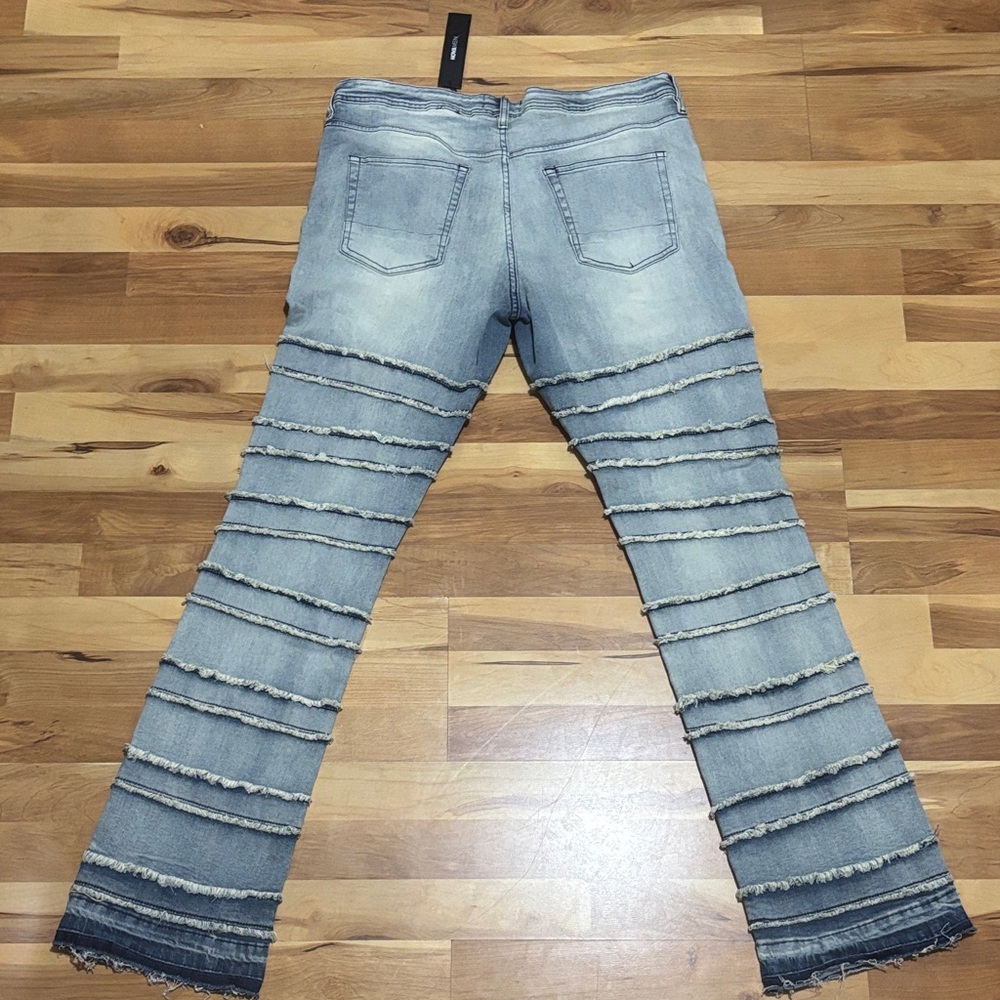Men’s Fashion Nova Light Blue Distressed Flare Distressed Skinny Jeans, Sz 38 - Picture 4 of 7